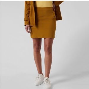 Athleta gold skort